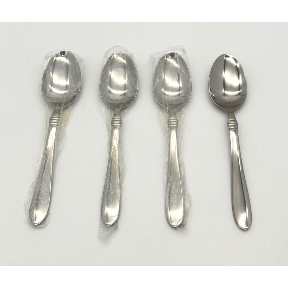 Oneida Banbury Set of 4 Teaspoons New Unused Stainless Steel Flatware China